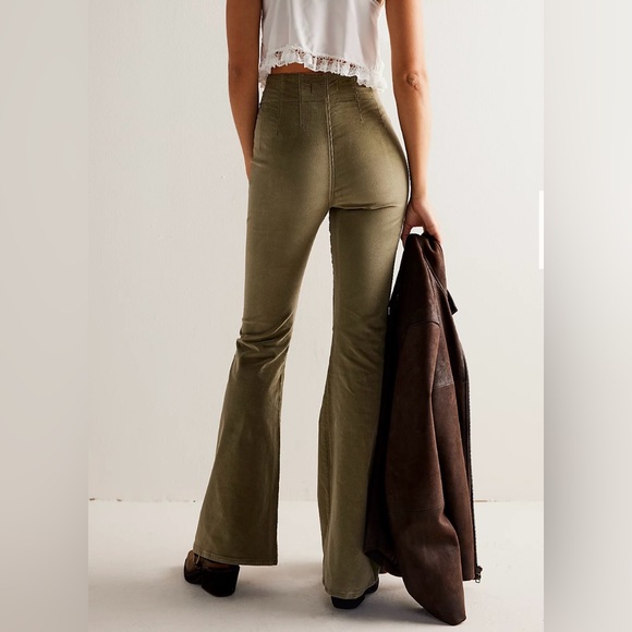 Free People Like New Corduroy Bells‎ / Olive Green / 31 - Picture 2 of 8